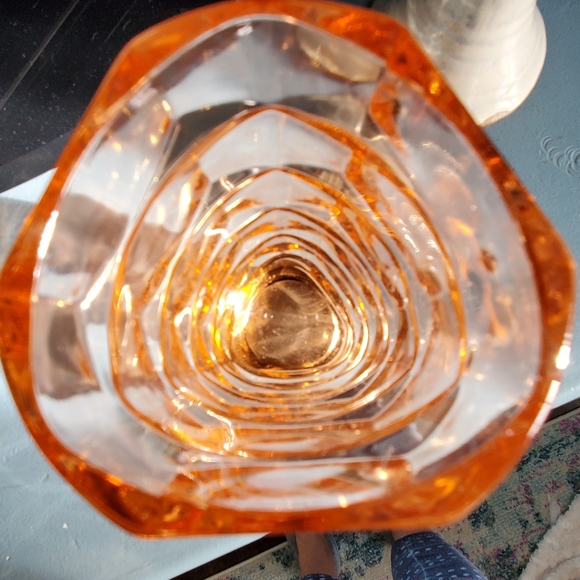Multi-Faceted Handblown Glass, Art- Deco Vase - Picture 6 of 8
